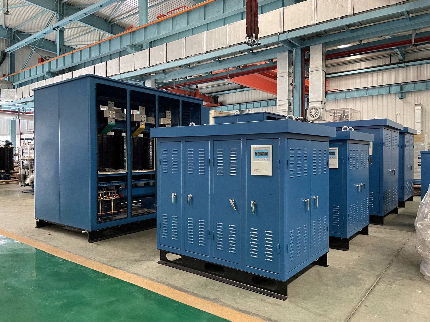 CEEG medium voltage AFWF marine transformer with VPI insulation and water-cooling system.